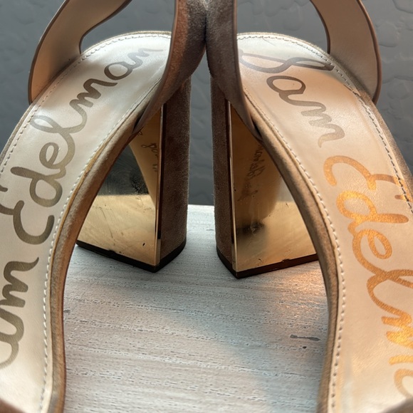Sam Edelman Synthia tan suede gold block heels 4inch heel, size 10 - Picture 3 of 7